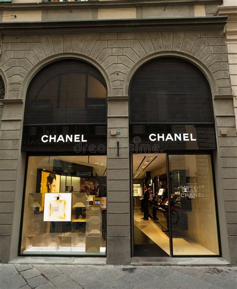 outlet chanel firenze|mall stores firenze.